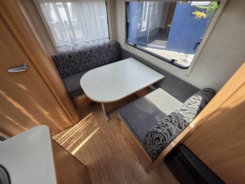 Adria Altea 390 PS 4 berths AWNING 2010 photo: 13