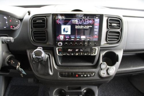Int&eacute;gral l&eacute;ger jeune Hymer Exsis I 580 Pure 9G Tronic AUTOMATIQUE lits jumeaux (58 photo: 20