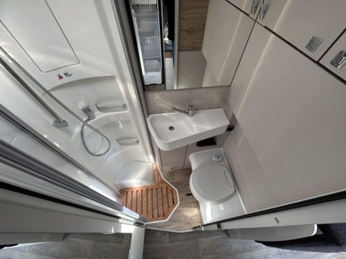 Hymer Exsis-T 580 Experience Edition foto: 12