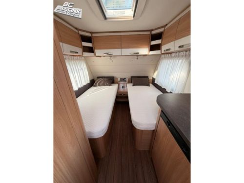 Knaus Sudwind Silver Selection 460 EU Single beds 1st owner photo: 9
