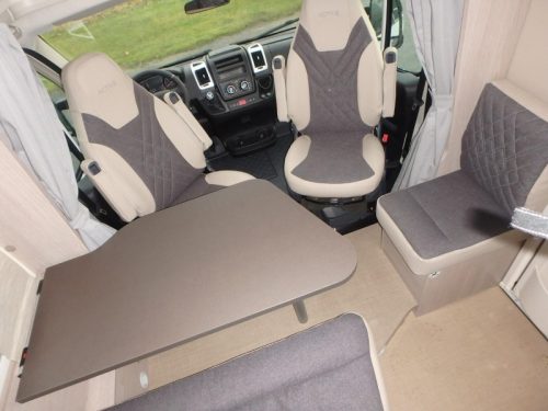 B&uuml;rstner Nexxo Van 620 T  photo: 15