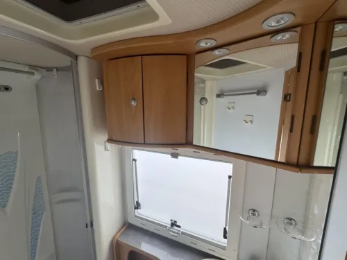 Chausson Alegro 67 Mit franz&ouml;sischem Bett und Tempomat Foto: 10