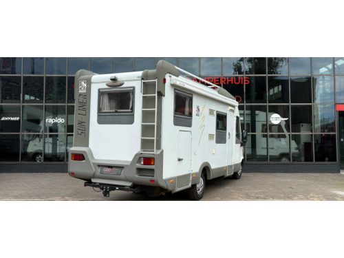 Knaus Sun Liner 708 GH Airco,Fixed bed,Pop-top roof photo: 3