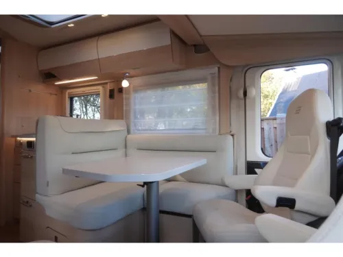 Hymer B-MC I 690 Bomvol optie! Foto: 13