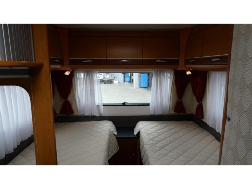 Dethleffs Beduin 510 V Thule roof awning photo: 11
