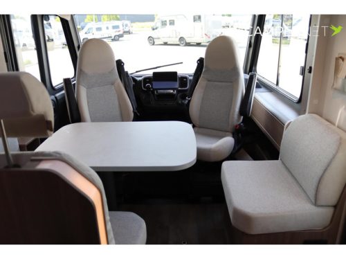 Carado I447 140hp Automatic | Single beds 215cm! | Pop-top roof | Pro + package | Fiat 10'' multimedia system | Oven | Reversing camera | N photo: 7