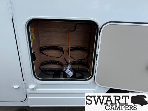 Weinsberg CaraLoft Ford 650 MEG, 155 hp automatic Single beds photo: 22
