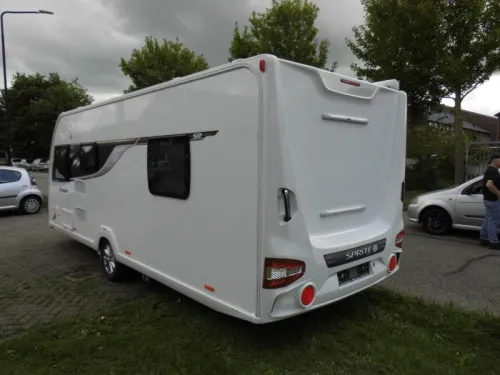 Sprite Cruzer 520 SR Mover, Air conditioning and awning photo: 1