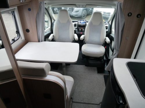 Carado T337, Automatic, Single beds, XXL Garage, 2x Air Conditioning photo: 8