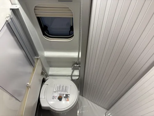 Malibu Van Comfort 640 LE 9tr automatic / single beds photo: 11