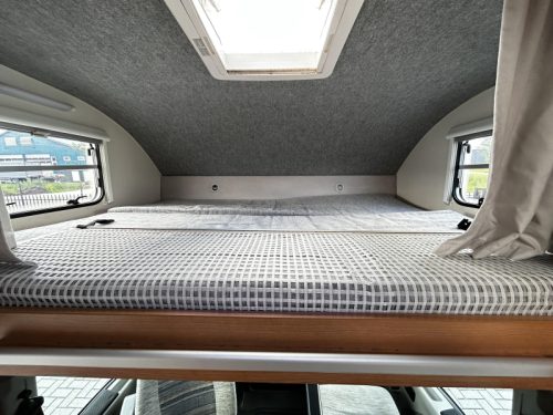 Knaus Sport TR Alkoven/Querbetten/2008/Klima Foto: 12