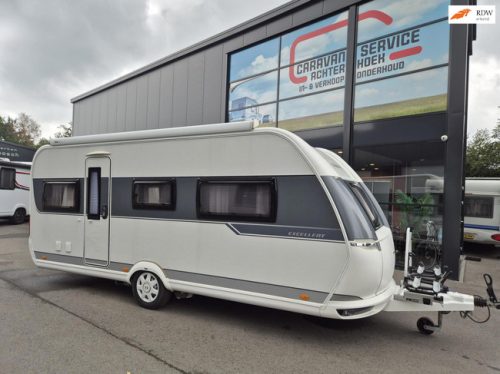 Hobby 540 UFF Nw staat. Queens bed, mover + Thule awning photo: 0
