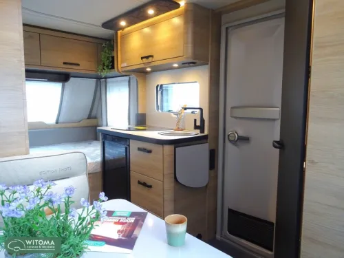 Weinsberg CaraOne Edition HOT 390 2027 Direkt lieferbar Foto: 2