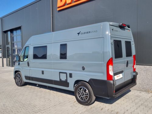 Clever Celebration 600 Automatic Premium package  photo: 17