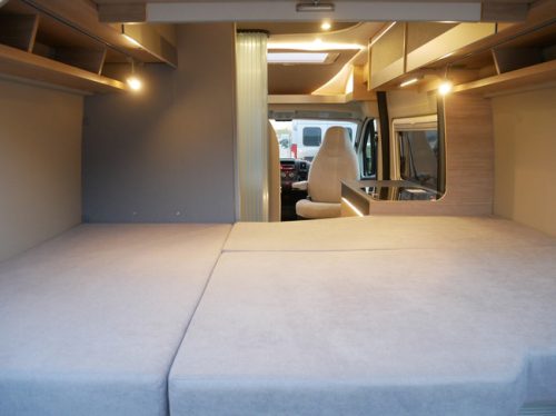 P&ouml;ssl Trenta 540, 5.40 meter camper van, Transverse bed!! photo: 19