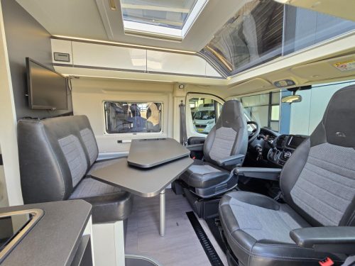 Adria Twin Supreme 640 SLB L&auml;ngsbetten 9G Automatik  Foto: 10