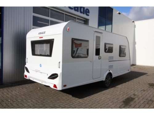 Knaus Sport 500 EU Camas individuales y asientos redondos foto: 1