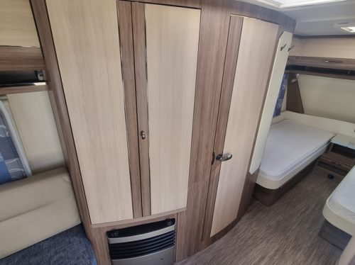 Hobby DE LUXE 495 UL photo: 10