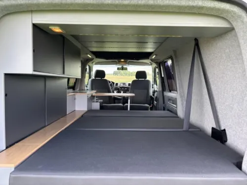 Volkswagen T5 photo: 10