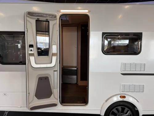 Knaus Sport 500 EU single beds photo: 5
