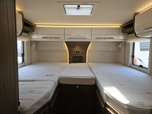 Hymer B674 SL photo: 13