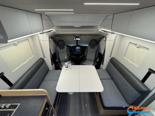 Adria Matrix Plus 670 DL Single beds / Automatic photo: 10