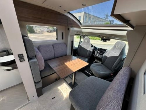 B&uuml;rstner Signature SFT 7.0 - WOHNMOBIL DES JAHRES!  Foto: 1