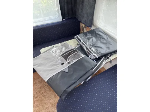 B&uuml;rstner Ventana Avantgarde 430 TN mit neuem Vorzelt Foto: 9