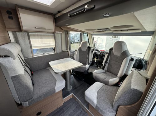Knaus Van I 650 MEG AUTOMAAT COMPACT 180 PK foto: 7