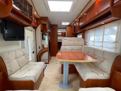 Concorde Credo Passion 813 M Queensed Garage Foto: 9