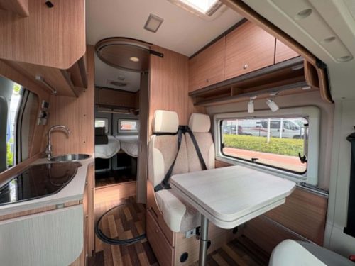 Knaus Boxstar Freeway 630 ME Levelsysteem met VB Lucht photo: 6