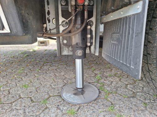 Hymer B-MC T 680 + LEVEL SYST&Egrave;ME+VELOSLIDE photo: 14