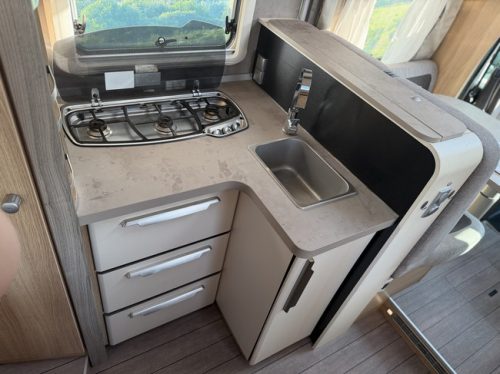 Knaus SKY TI 650 MF / Kostenlose Lagerung Foto: 9
