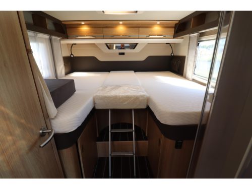 Knaus Sky TI 700 MEG Automatic / Single beds photo: 18