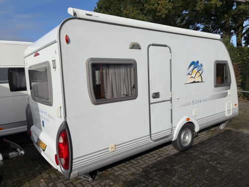 Knaus Sudwind Premium Line 450 FU Mover/Awning/Bike rack photo: 1
