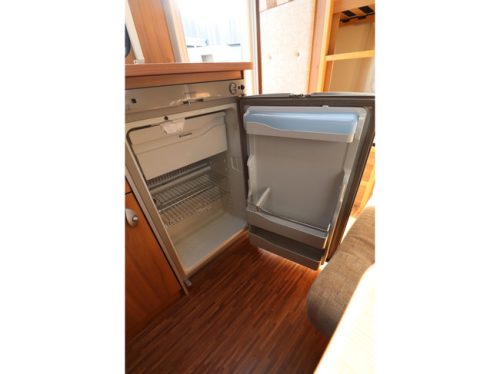B&uuml;rstner Averso 495 TK Bunk bed / Awning photo: 15