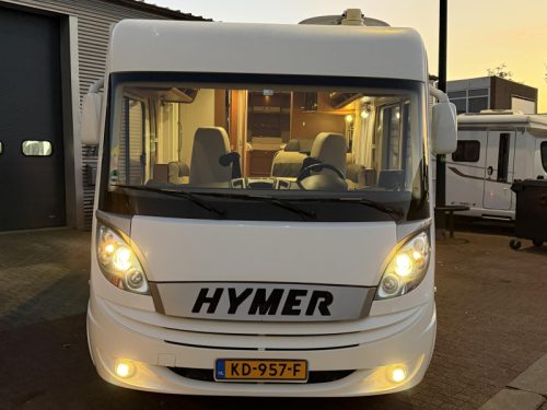 Hymer B678 Single beds-Alde-Air suspension photo: 4