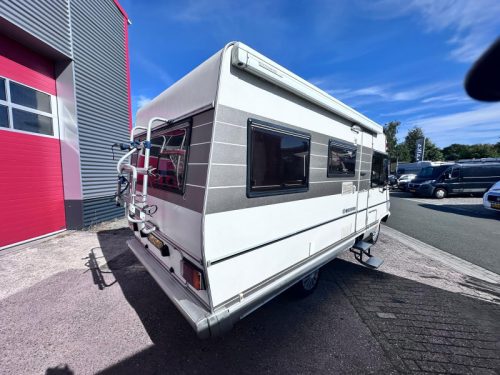 Hymer B 534 Original NL, Rundsitzgruppe Foto: 3