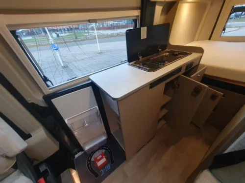 Carado CVE 540 Aufstelldach|Automatik|NAV|CAM Foto: 13