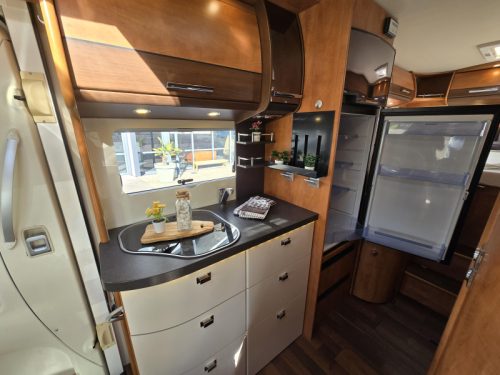 Carthago C-Compactline 143 I Einzelbetten Hubbett Foto: 9