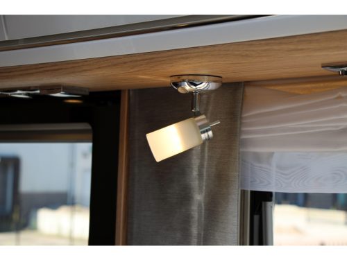 Niesmann+Bischoff Arto 77 E Single beds + Pop-top roof  photo: 42