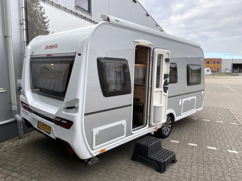 Dethleffs Camper Avantgarde 460 EL FULL OPTIONS-SINGLE BEDS  photo: 1