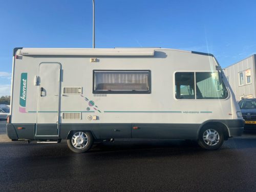 Fiat Ducato 230 Weinsberg Komet | Toldo de Casete | Portabicicletas | Enganche de Remolque Desmontable | Cama Capuchina | Asiento de Tren foto: 3