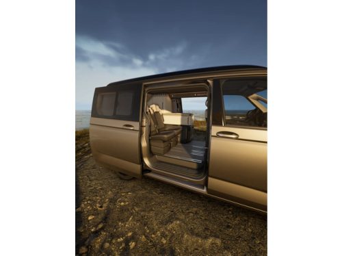 Volkswagen California Ocean 1.5 eHybrid 180 kW / 245 HP DSG 4Motion Facelift expected November photo: 6