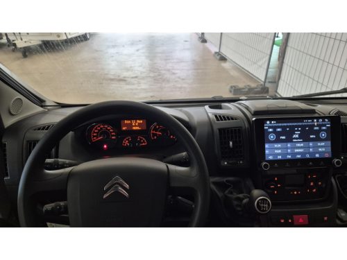 LMC Tourer Lift H 730 G Pop-top roof/air conditioning/solar panel photo: 22