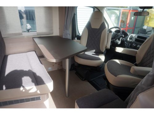B&uuml;rstner Nexxo Van 620 G Citroen photo: 11