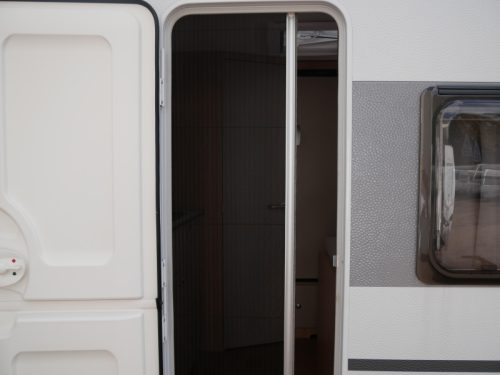 LMC Sassino 430 D Elektrische Kassettenschiebedachmarkise Foto: 2