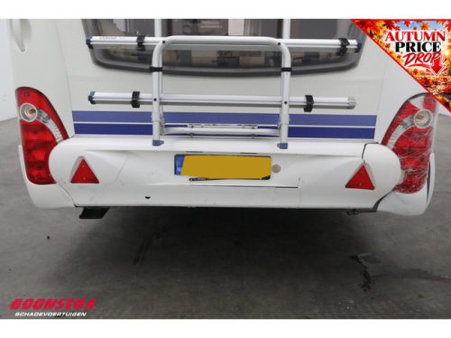 Hobby De Luxe 460 UFE Mover Awning Bike rack Single beds Central kitchen photo: 5
