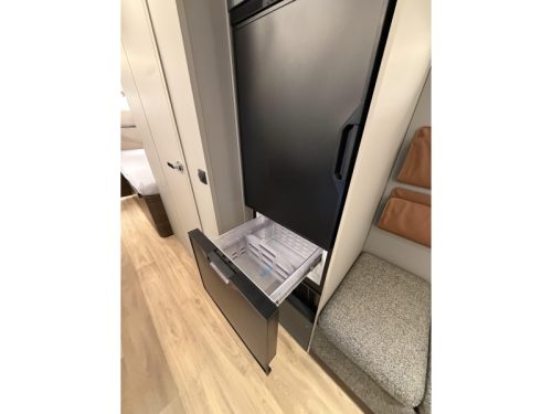 Adria Alpina Model 2027 photo: 11