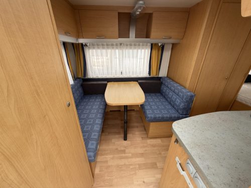 Knaus Sudwind Gold Edition 420 QD Treinzit Dwarsbed Mover  foto: 3